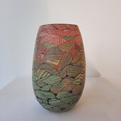 Dorothee Wenz - Leaves 2, 2025, colored clay and porcelain