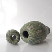 Dorothee Wenz - Zwei Gefäßformen - liegend (mit jeweils zwei Öffnungen)