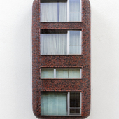 Hein Spellmann - Stadthaus 3, 2025, Silikon, Acryl, CLC-Print, Schaumstoff, Holz